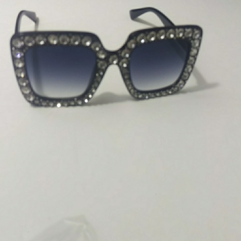 Fashion Bling gemstone sunglasses - Picture 6 of 8